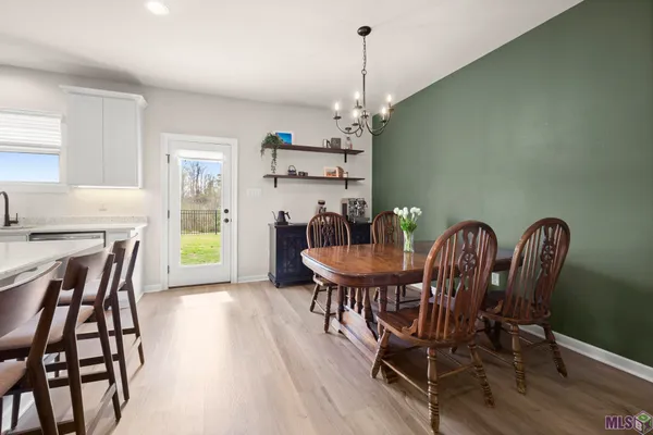 $279,900 | 23199 Harlington Drive, Denham Springs, LA 70726