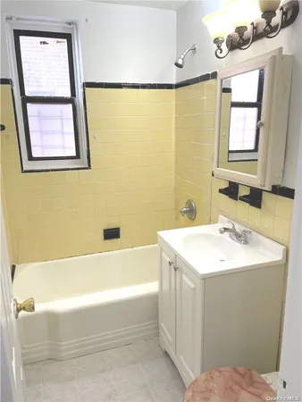 $175,000 | 88-30 182nd Street, Unit 4D | Jamaica