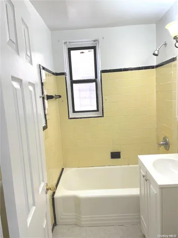 $175,000 | 88-30 182nd Street, Unit 4D | Jamaica