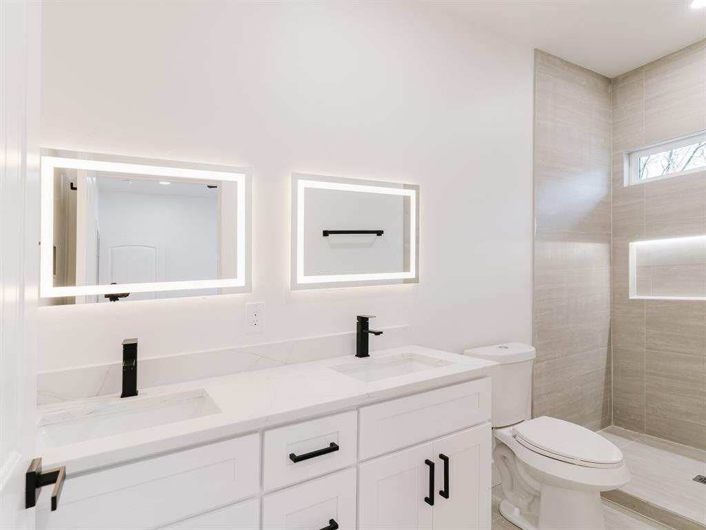 1007 Strickland Street Dallas, TX 75216 - Photo 8 of 21