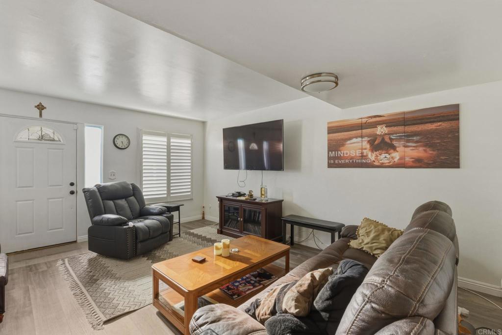 11911 Royal Road, Unit D El Cajon, CA 92021 - Photo 6 of 23
