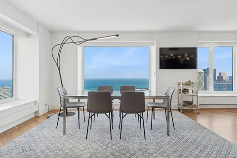 $1,300,000 | 161 East Chicago Avenue, Unit 38A, Chicago, IL 60611