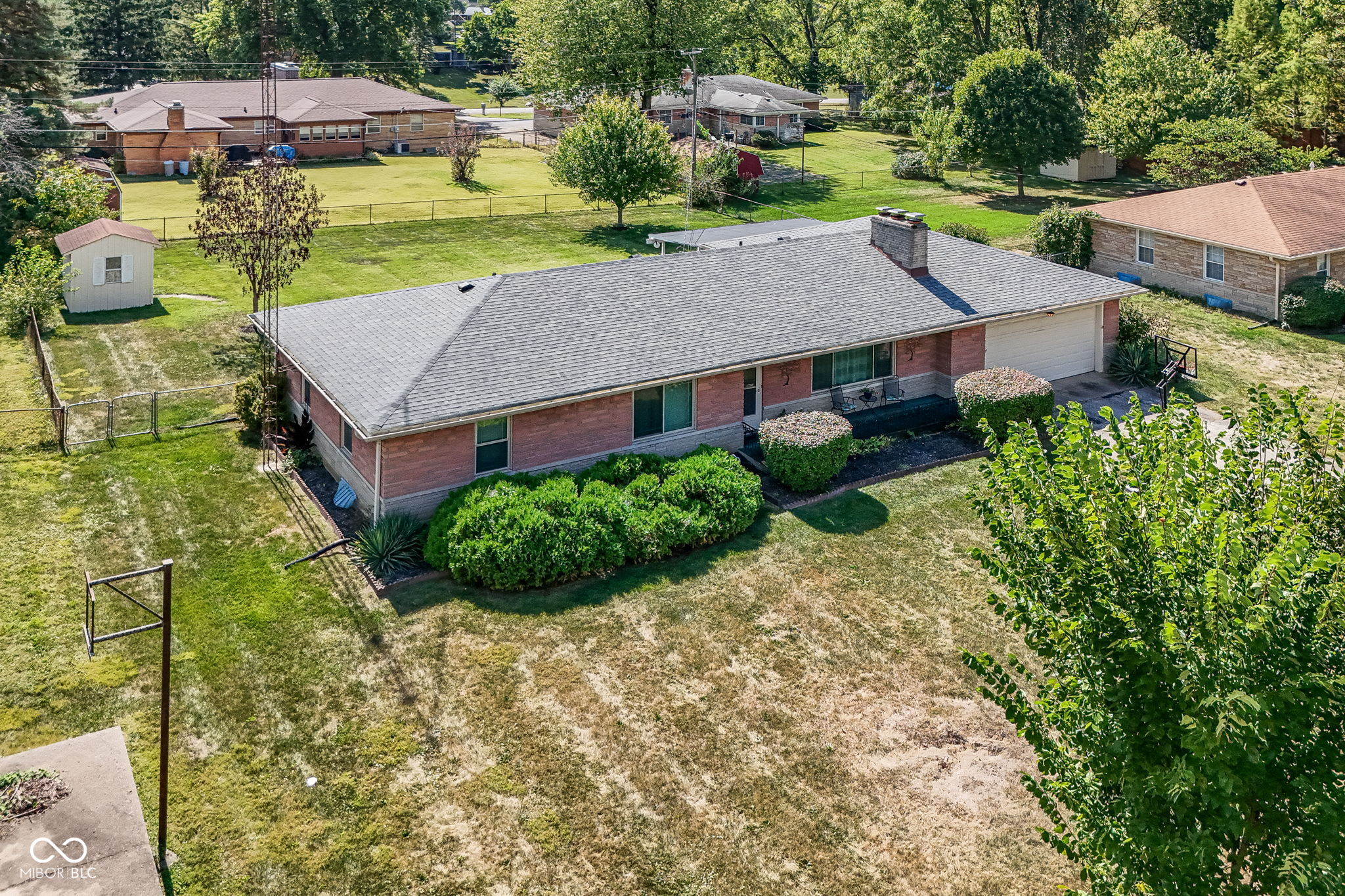 4903 Radnor Road Indianapolis, IN 46226 - Photo 2 of 37 Gallery Image 2