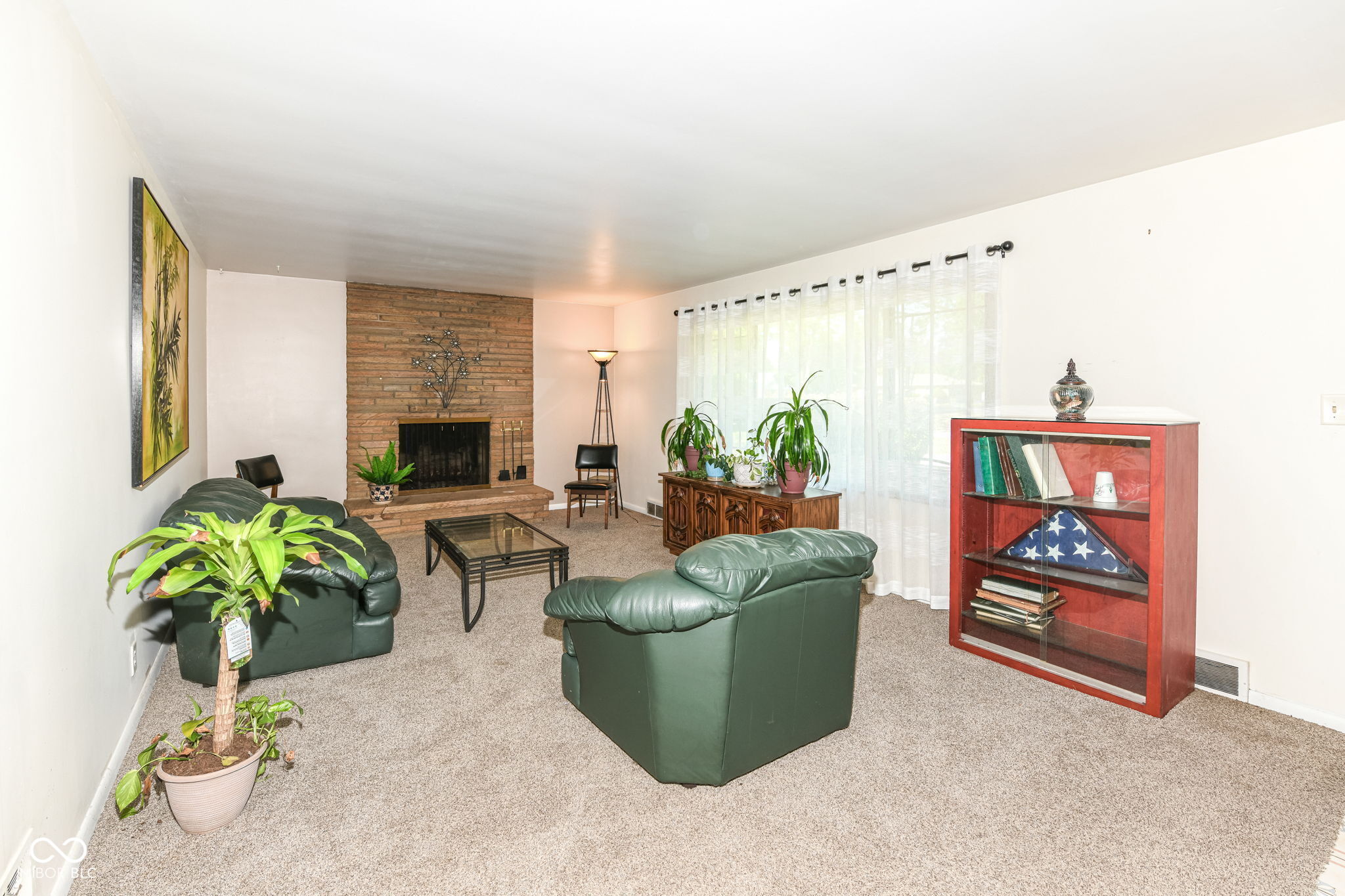 4903 Radnor Road Indianapolis, IN 46226 - Photo 4 of 37 Gallery Image 4