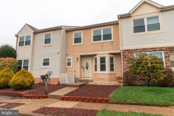 $3,200 | 308 Wayne Court, Holland, PA 18966