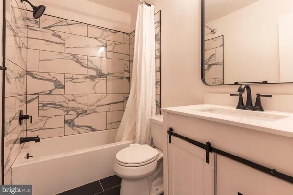 $3,200 | 308 Wayne Court, Holland, PA 18966