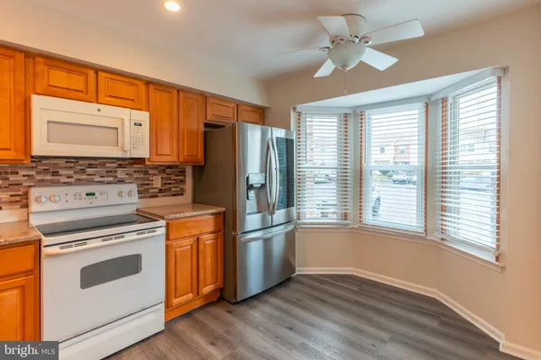 $3,200 | 308 Wayne Court, Holland, PA 18966
