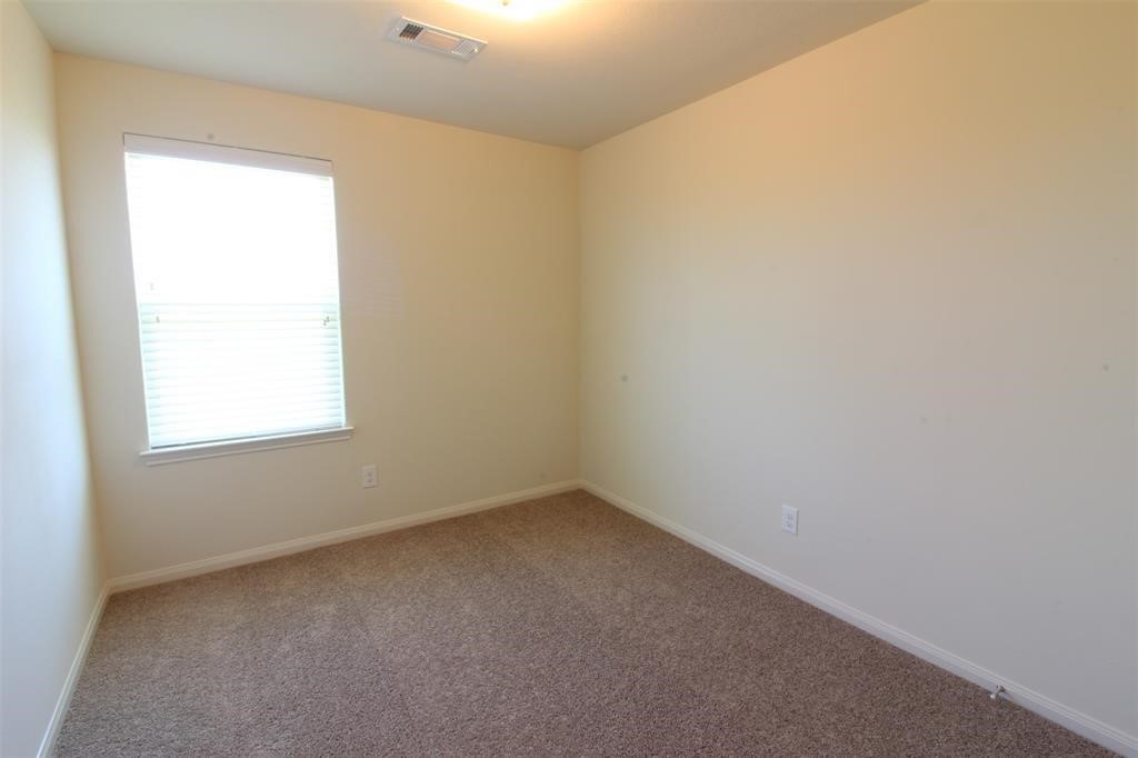 8202 Sandy Sea Road Cove, TX 77523 - Photo 15 of 17