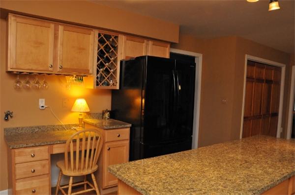 27 Bartlett Road Methuen, MA 01844 - Photo 9 of 30 Gallery Image 9