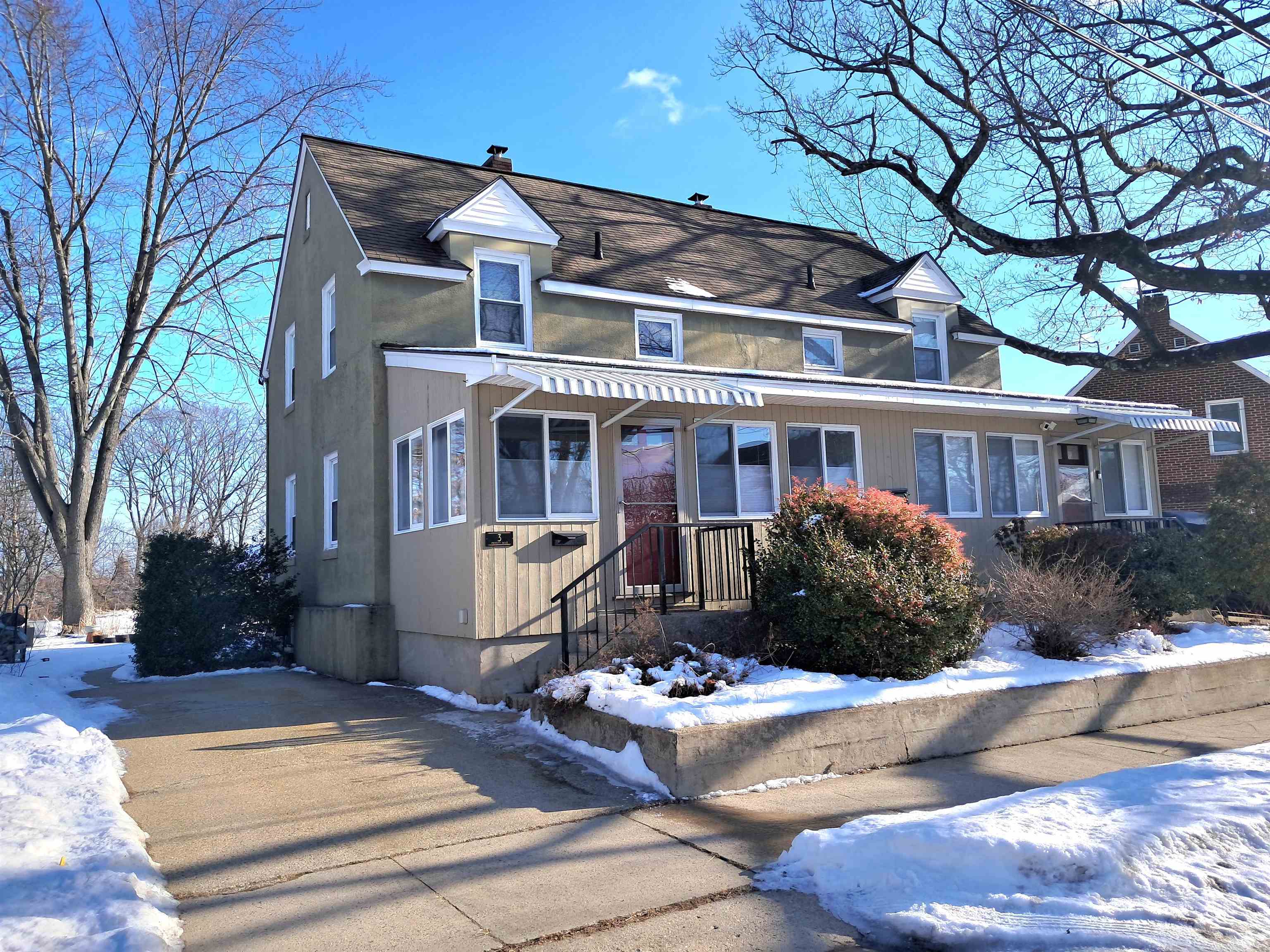 1-3 Perry Avenue Nashua, NH 03060 - Photo 2 of 56