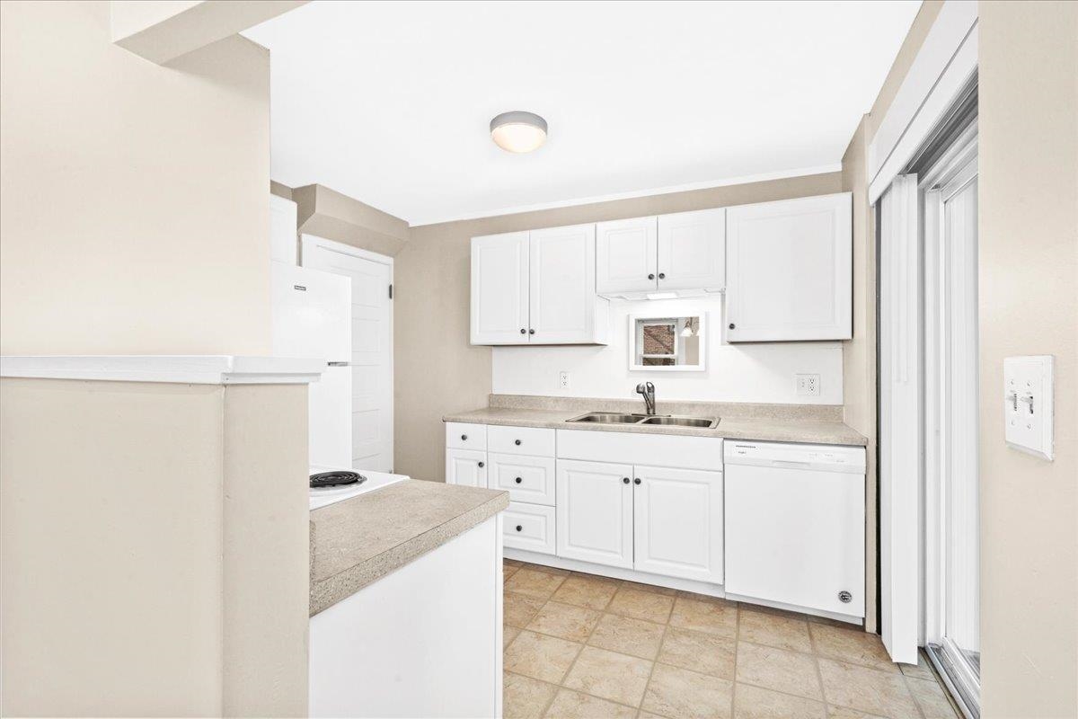 1-3 Perry Avenue Nashua, NH 03060 - Photo 35 of 56