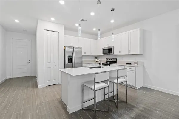 $3,900 | 14534 Highland Center Way, Delray Beach, FL 33446