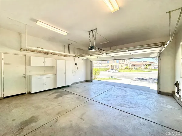 $2,795 | 34629 Sagebrush Lane, Winchester, CA 92596