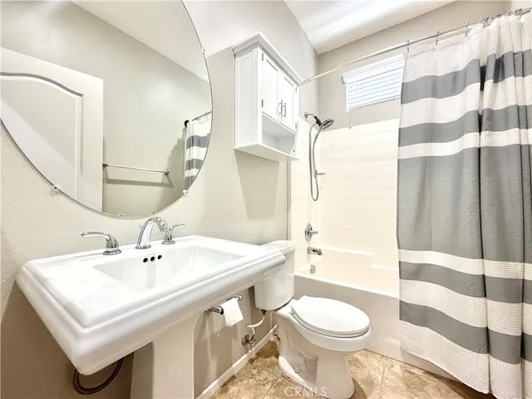 $2,795 | 34629 Sagebrush Lane, Winchester, CA 92596