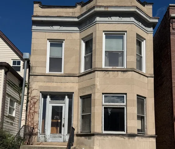 $170,000 | 1524 East 72nd Street, Chicago, IL 60619