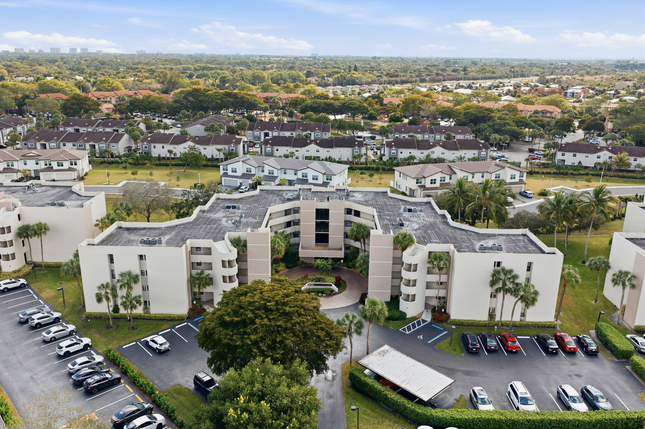 5701 Camino Del Sol, Unit 106 Boca Raton, FL 33433 - Photo 4 of 35 1-web-or-mls-5701-camino-del-sol-106