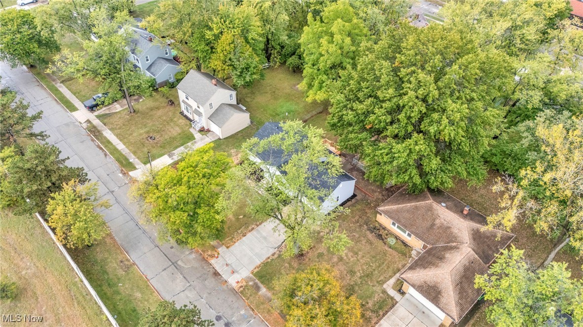 19307 Preston Road Cleveland, OH 44128 - Photo 30 of 31 Gallery Image 30