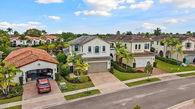 $945,000 | 11855 Southwest 13th Ct., Pembroke Pines, FL 33025