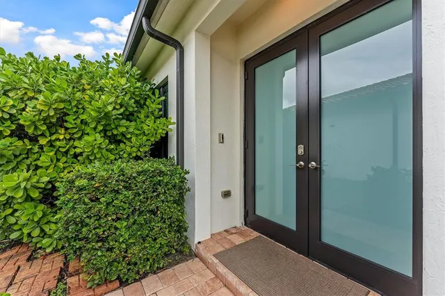 $945,000 | 11855 Southwest 13th Ct., Pembroke Pines, FL 33025