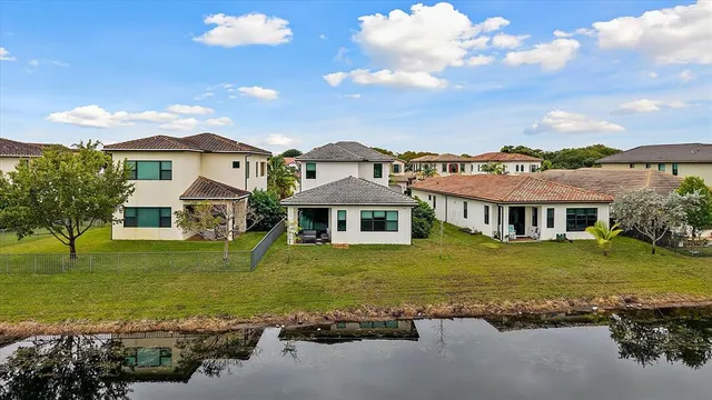 $945,000 | 11855 Southwest 13th Ct., Pembroke Pines, FL 33025