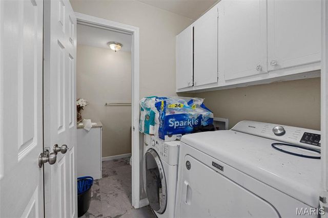 $79,900 | 7520 Hazelcrest Drive, Hazelwood, MO 63042