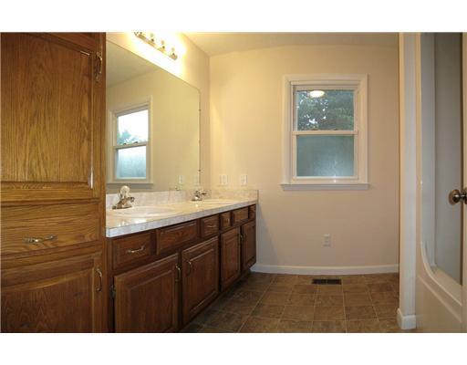 738 Patrick Road Springfield, OH 45503 - Photo 12 of 16 Gallery Image 12