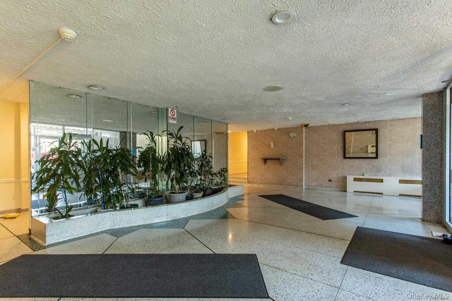 108-49 63rd Avenue, Unit 4M Queens, NY 11375 - Photo 10 of 11