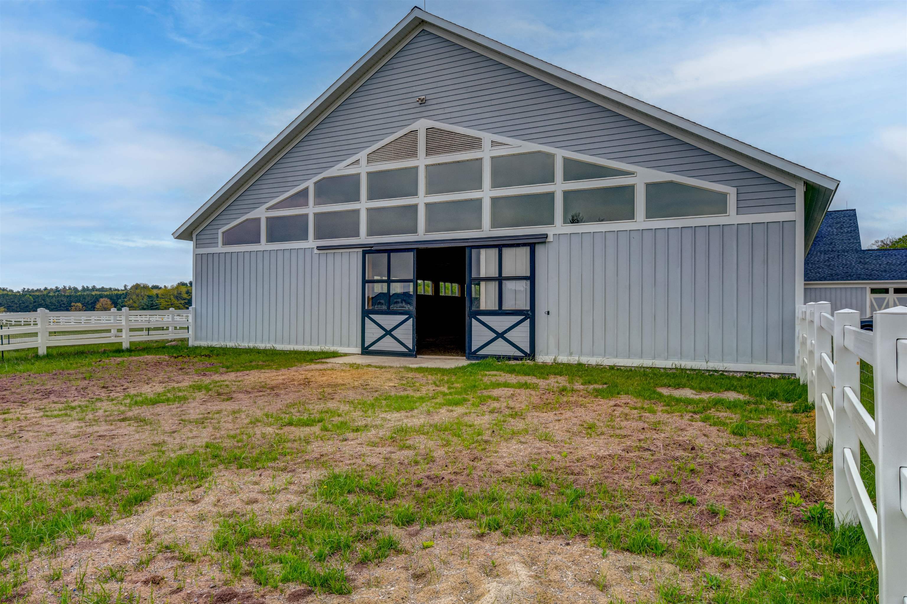 3619 Tompkins Road Traverse City, MI 49686 - Photo 18 of 68