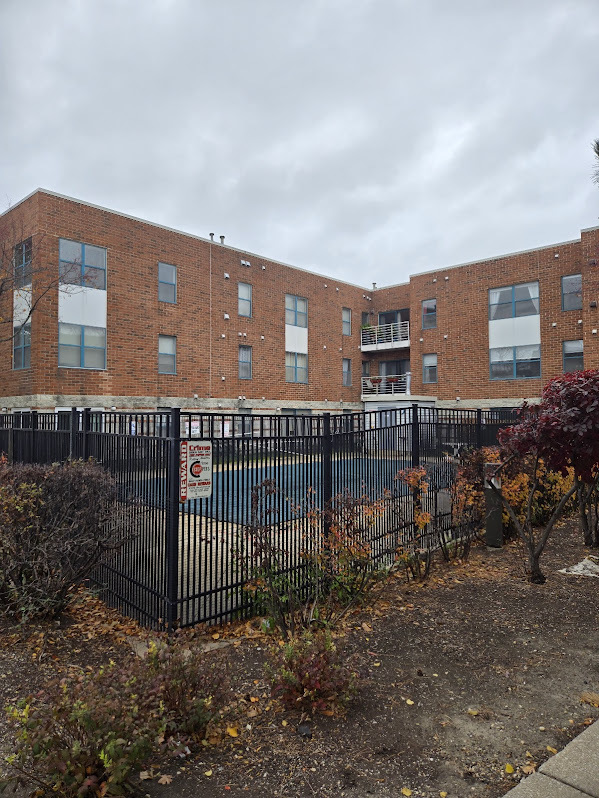 3255 Kirchoff Road, Unit 301 Rolling Meadows, IL 60008 - Photo 23 of 24 a front view of a house