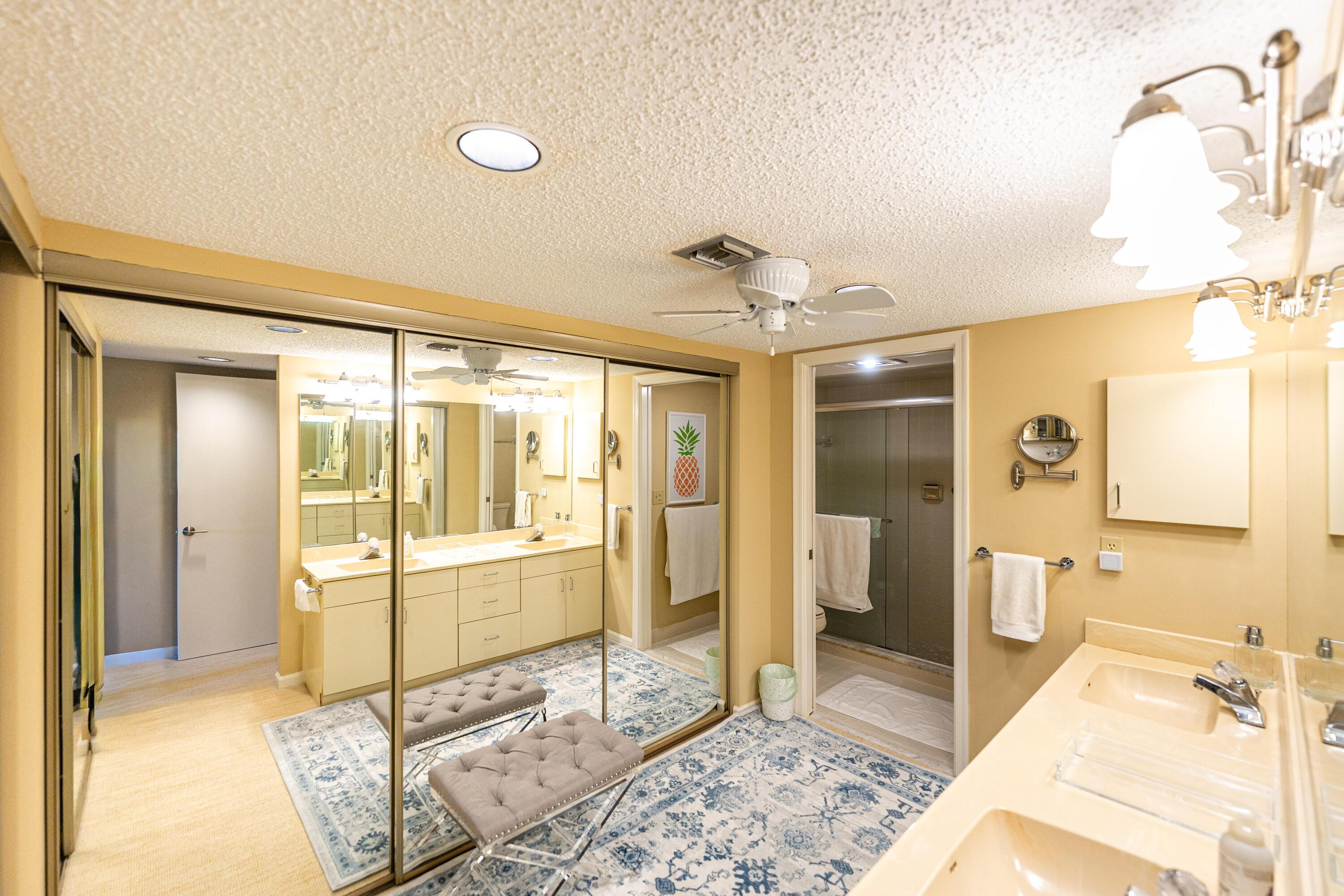 6404 Southeast Brandywine Court, Unit 104 Stuart, FL 34997 - Photo 22 of 57 Primary Bathroom/Closet