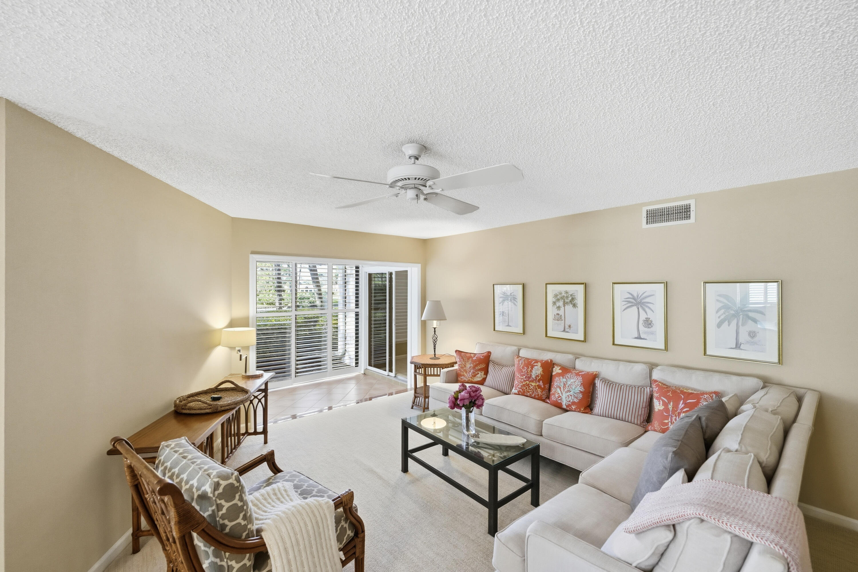 6404 Southeast Brandywine Court, Unit 104 Stuart, FL 34997 - Photo 3 of 57 Living Room