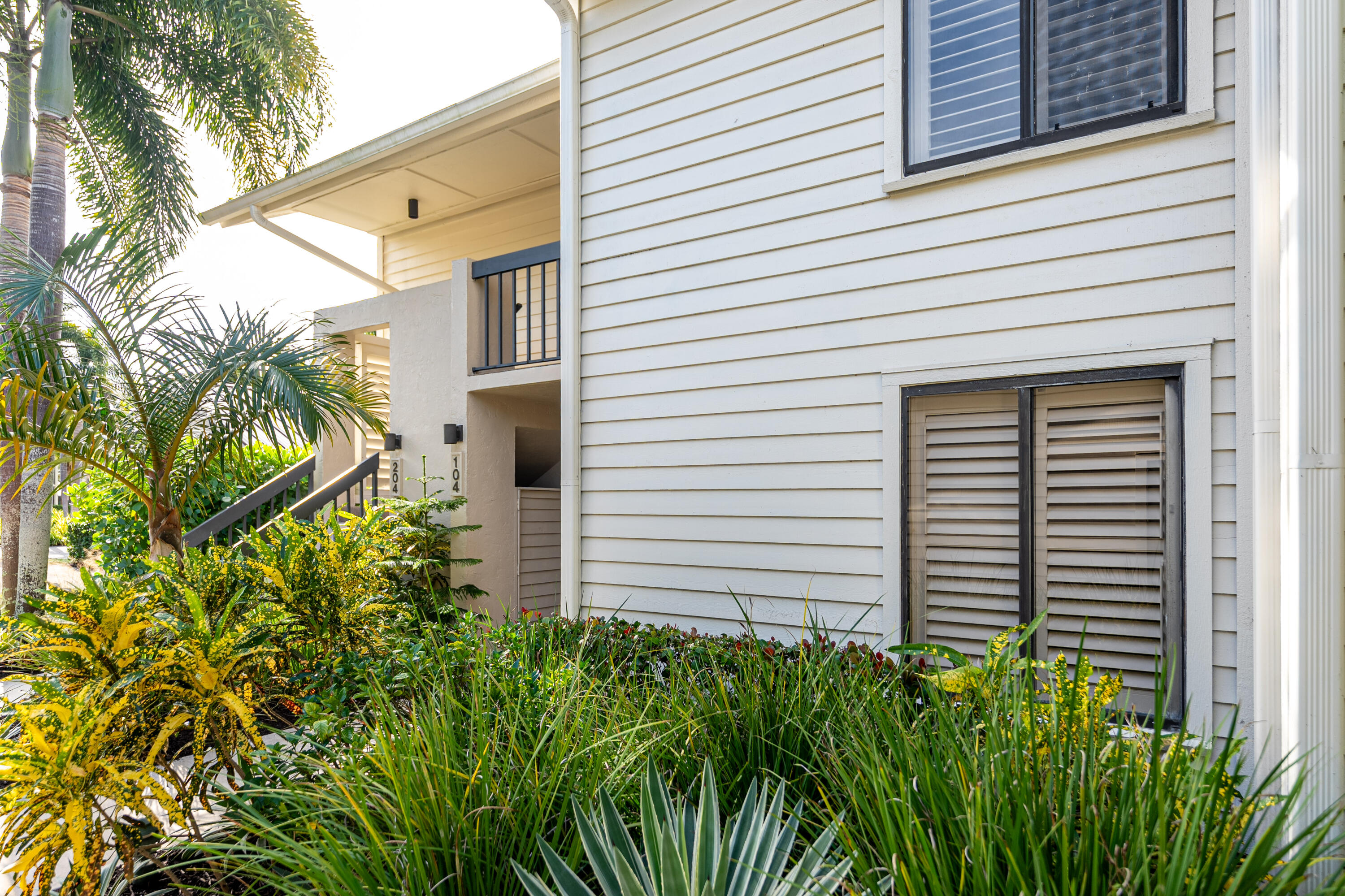 6404 Southeast Brandywine Court, Unit 104 Stuart, FL 34997 - Photo 40 of 57 Condo Front