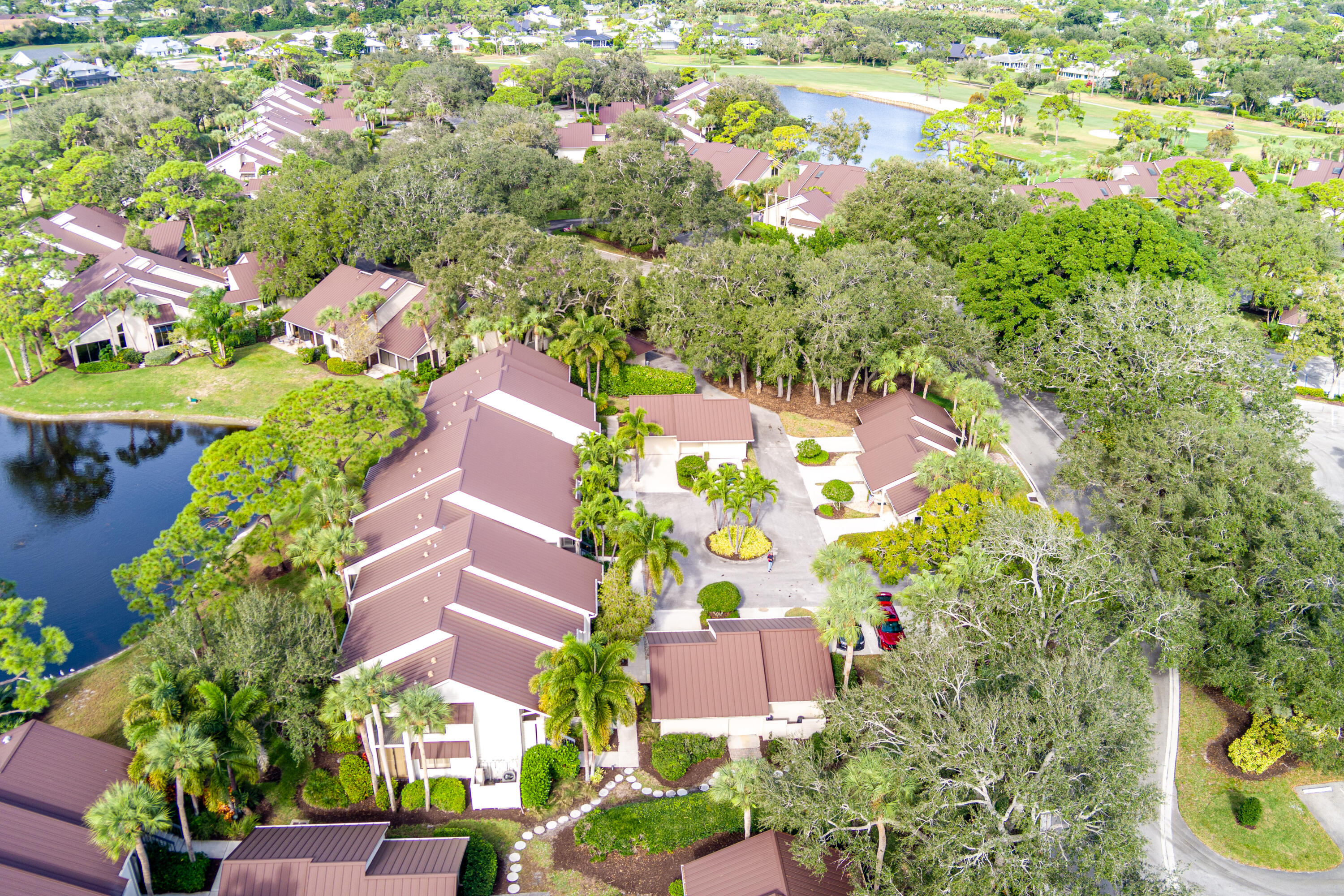 6404 Southeast Brandywine Court, Unit 104 Stuart, FL 34997 - Photo 41 of 57 Side Condo Drone