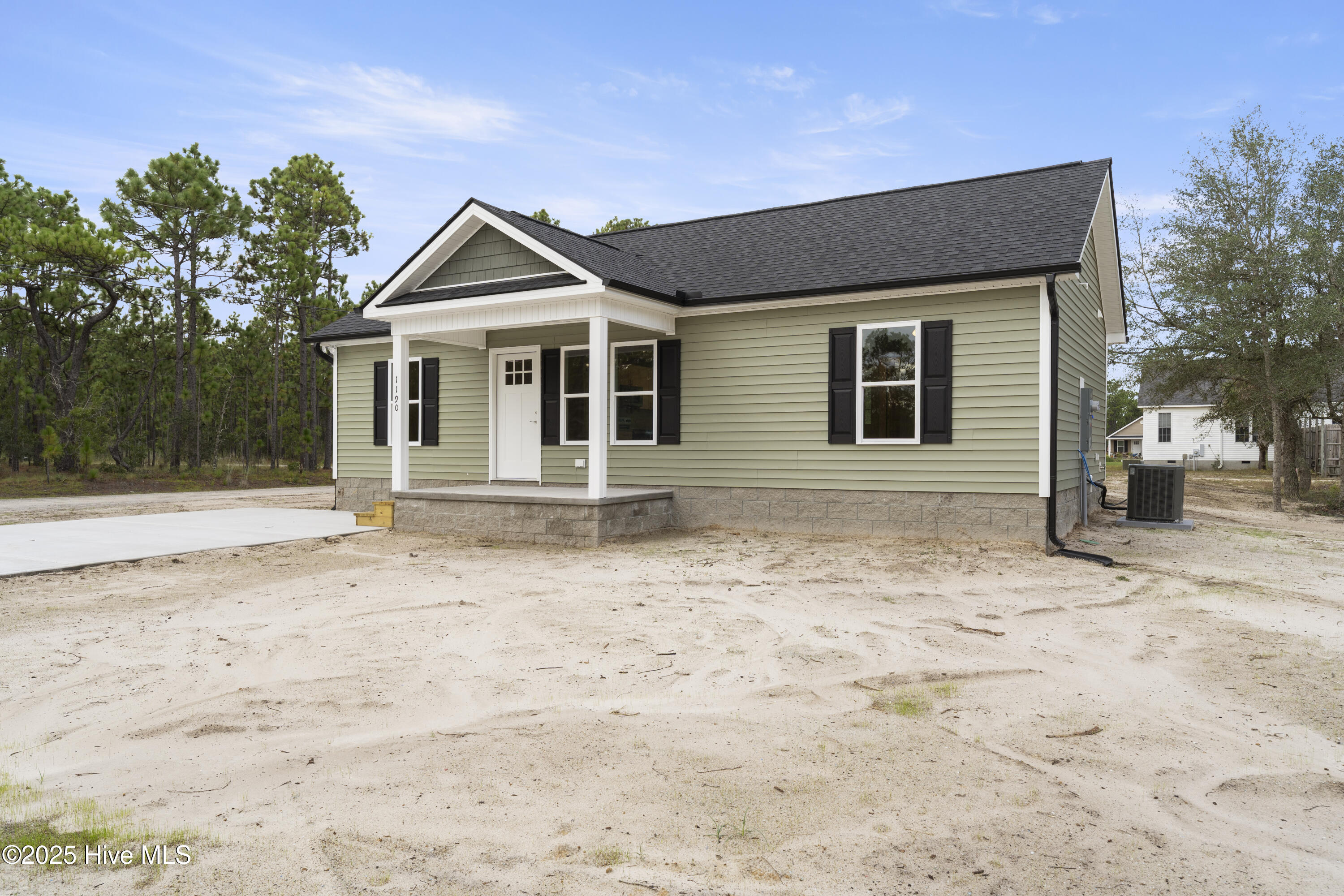 1190 Filmore Road Southport, NC 28461 - Photo 2 of 20 1190FilimoreRd-9