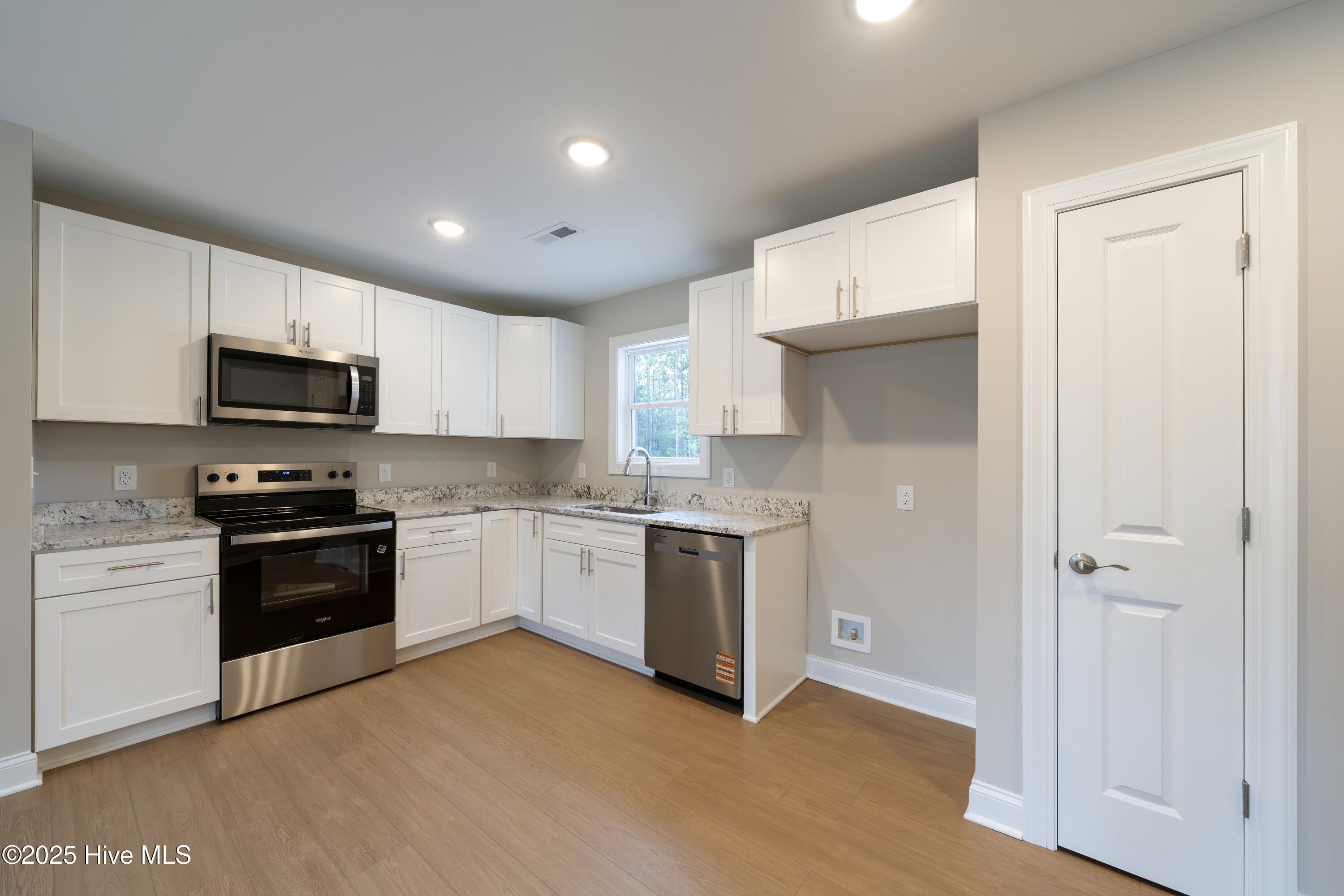 1190 Filmore Road Southport, NC 28461 - Photo 7 of 20 1190FilimoreRd-55
