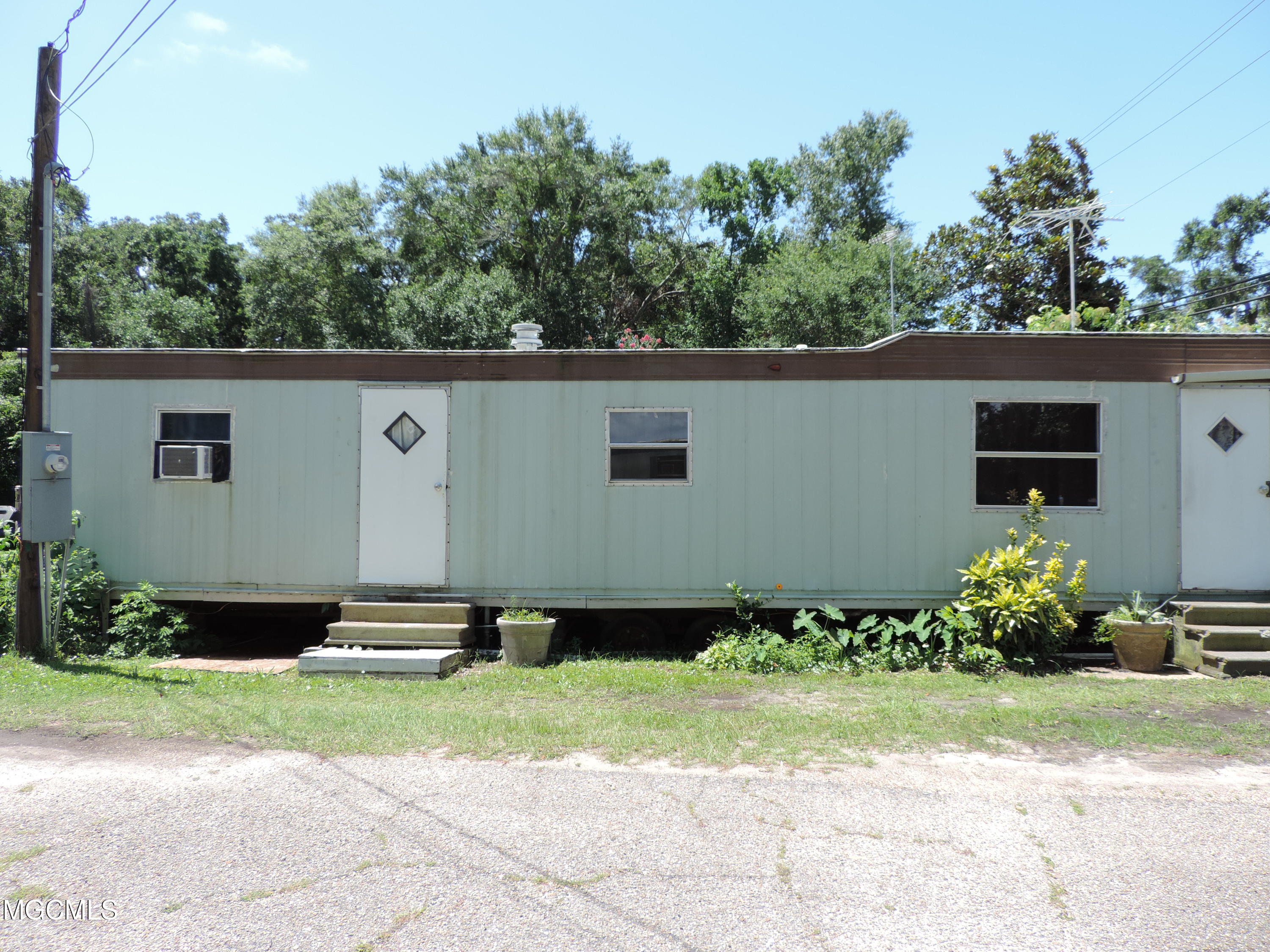 354 Jim Money Road, Unit 1 Biloxi, MS 39531 - Photo 5 of 12 DSCN7151
