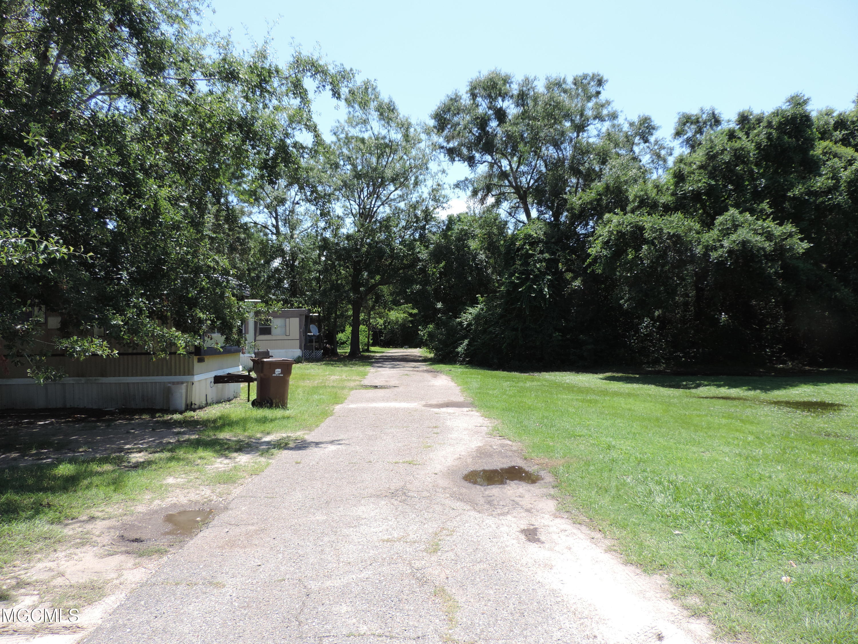 354 Jim Money Road, Unit 1 Biloxi, MS 39531 - Photo 7 of 12 DSCN7153