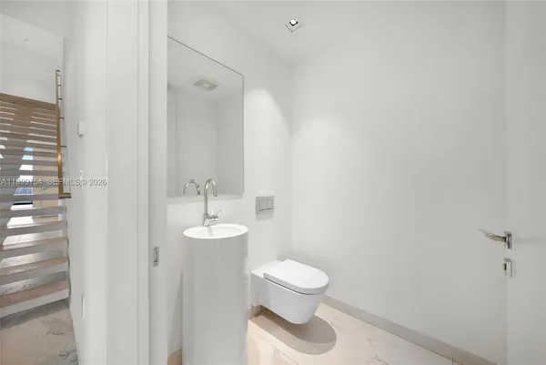 $52,000 | 1000 Biscayne Boulevard, Unit 1201, Miami, FL 33132