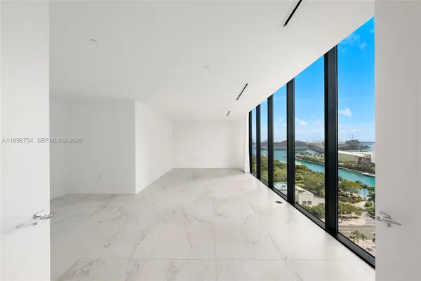 $52,000 | 1000 Biscayne Boulevard, Unit 1201, Miami, FL 33132