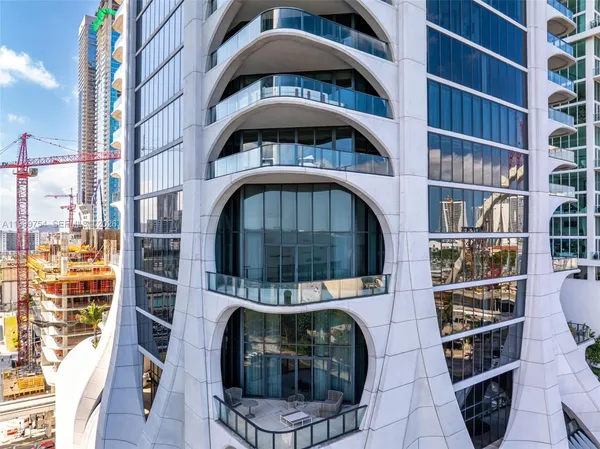 $52,000 | 1000 Biscayne Boulevard, Unit 1201, Miami, FL 33132