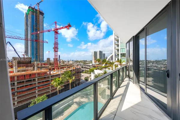 $52,000 | 1000 Biscayne Boulevard, Unit 1201, Miami, FL 33132