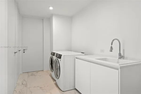 $52,000 | 1000 Biscayne Boulevard, Unit 1201, Miami, FL 33132