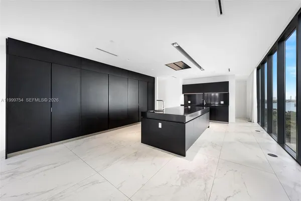 $52,000 | 1000 Biscayne Boulevard, Unit 1201, Miami, FL 33132