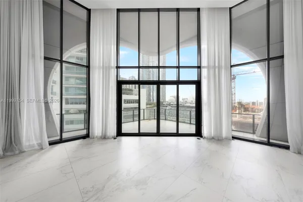 $52,000 | 1000 Biscayne Boulevard, Unit 1201, Miami, FL 33132