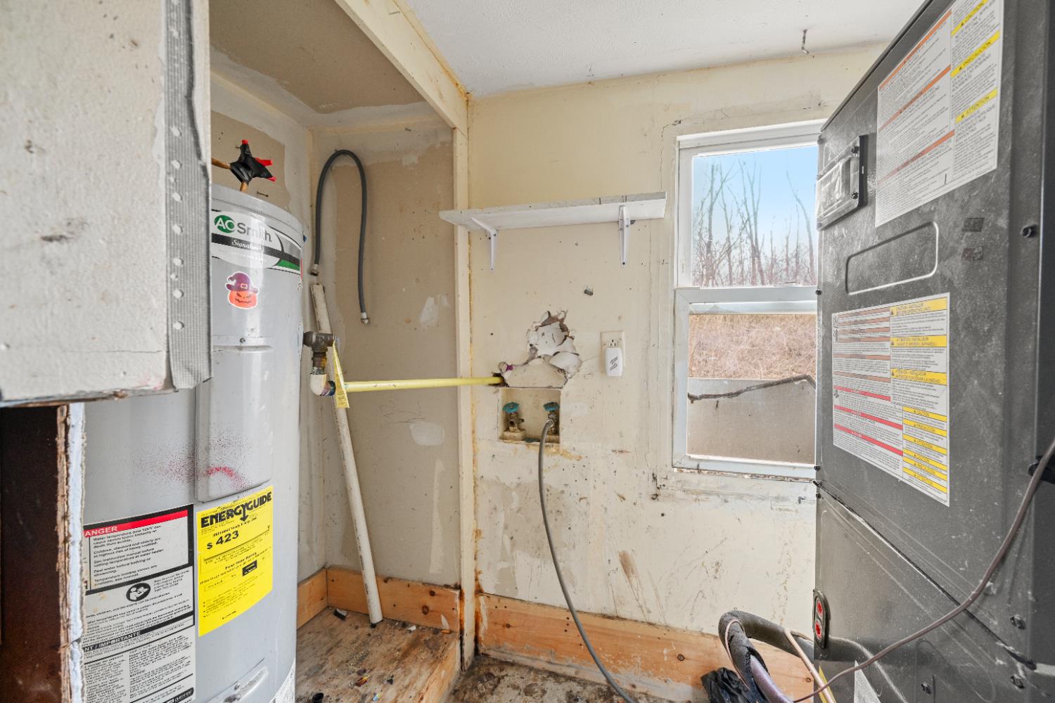 148 4th Street Aurora, IN 47001 - Photo 11 of 17