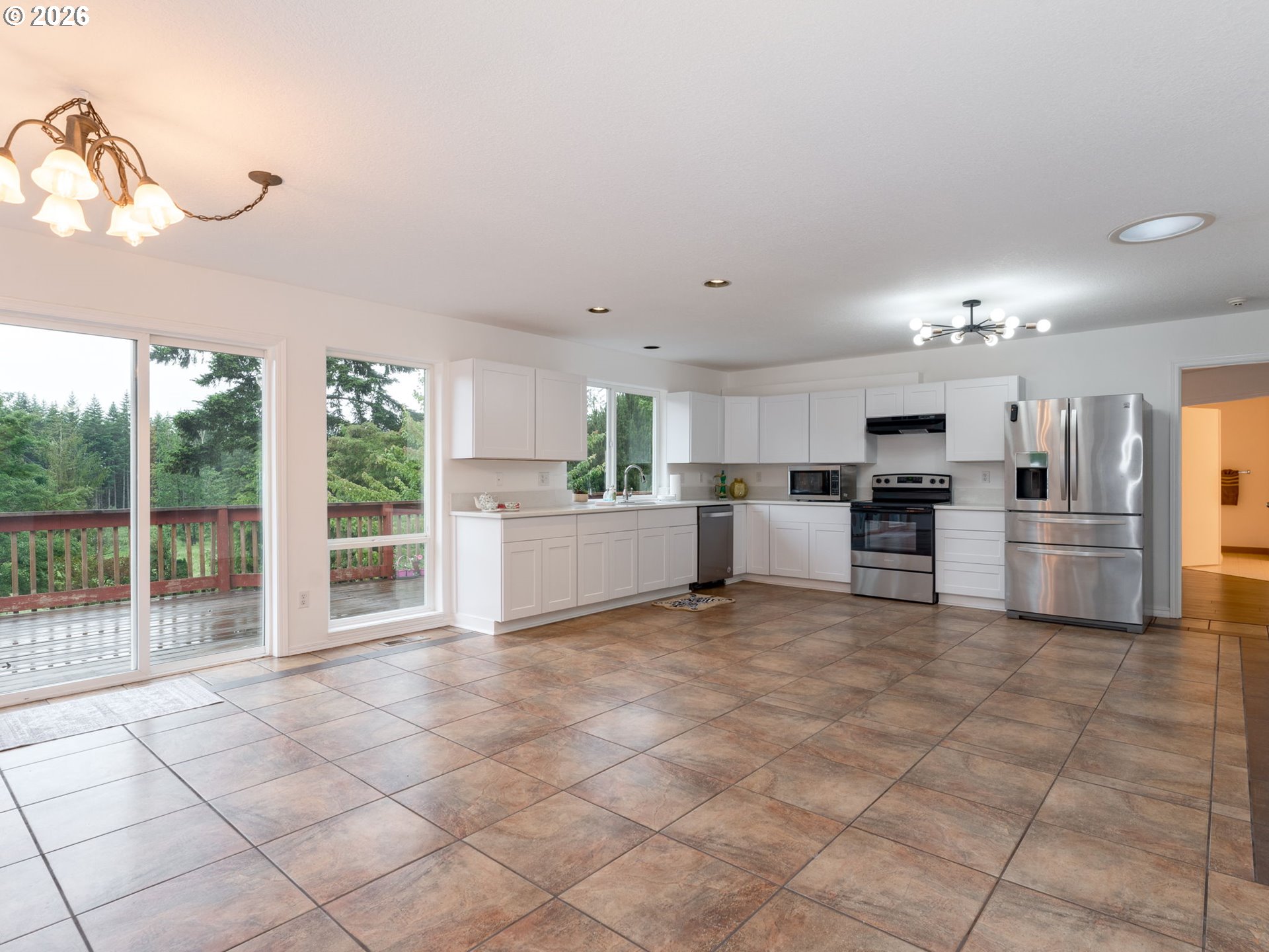 26423 South Beavercreek Road Beavercreek, OR 97004 - Photo 15 of 43