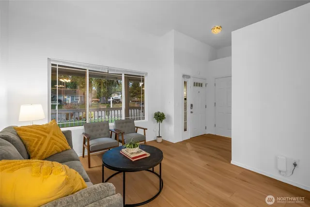 $1,150,000 | 820 Grimes Road, Bothell, WA 98012