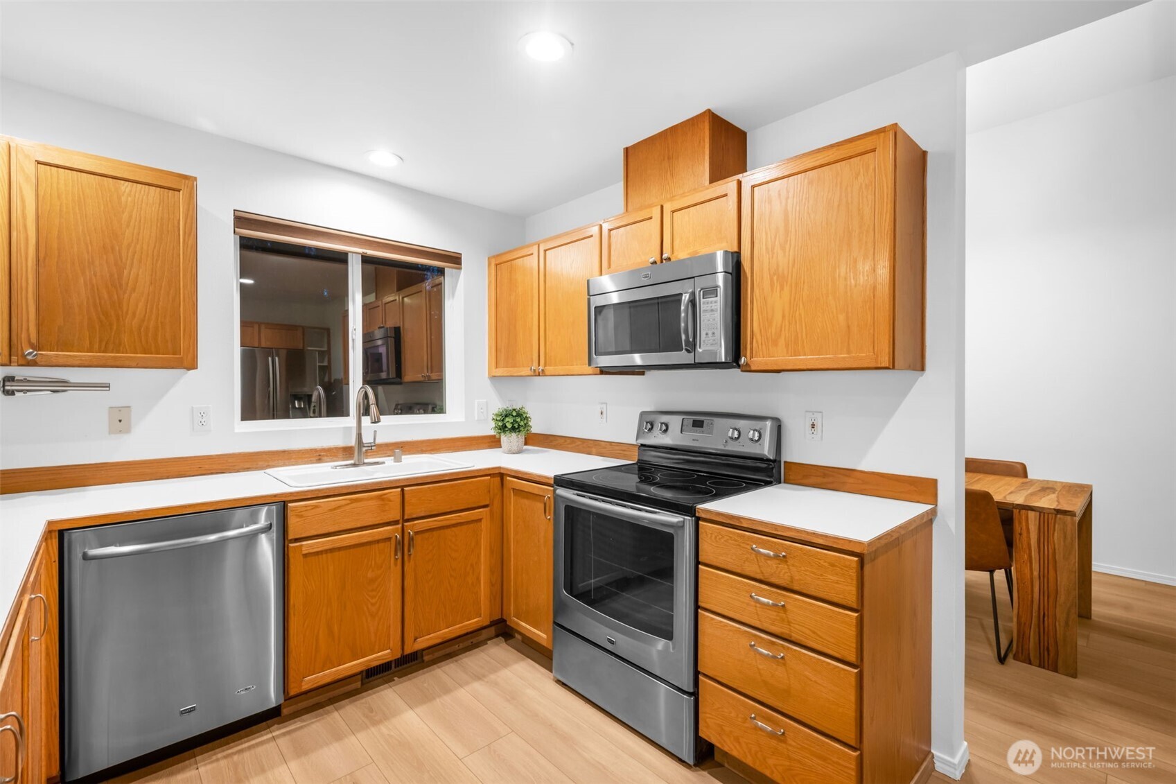 820 Grimes Road Bothell, WA 98012 - Photo 10 of 39