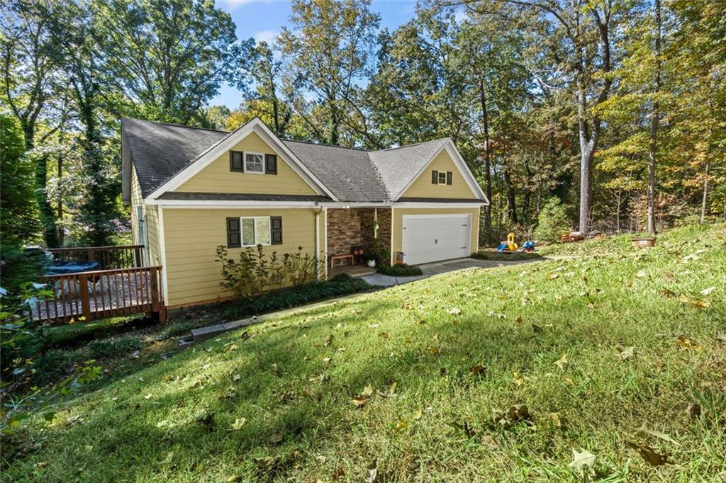 3675 Rosedale Circle Gainesville, GA 30506 - Photo 2 of 32