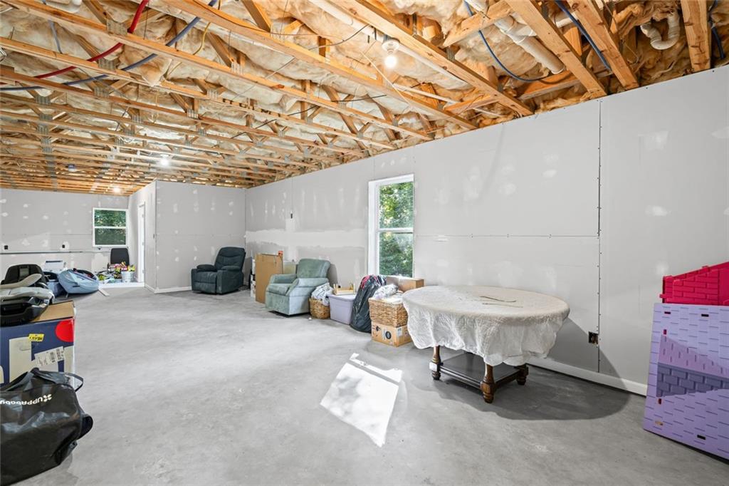 3675 Rosedale Circle Gainesville, GA 30506 - Photo 24 of 32 a view of a room with gym equipment